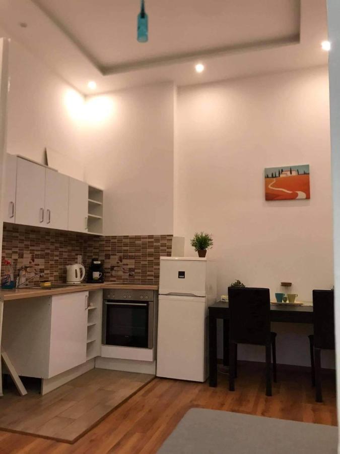 Akacfa Apartment-2 Br-Lovely Terrace-Old Jewish Quarter Budapest Exteriör bild