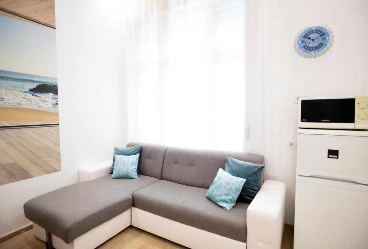 Akacfa Apartment-2 Br-Lovely Terrace-Old Jewish Quarter Budapest Exteriör bild